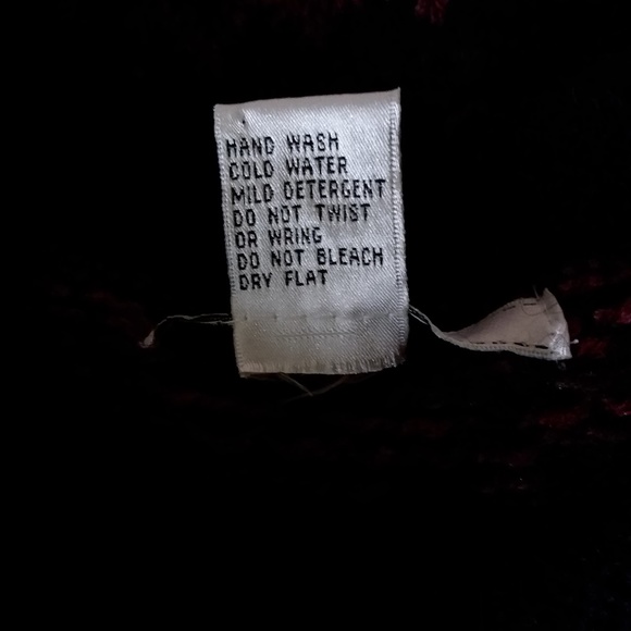 Vintage Winter Sweater - Picture 5 of 5